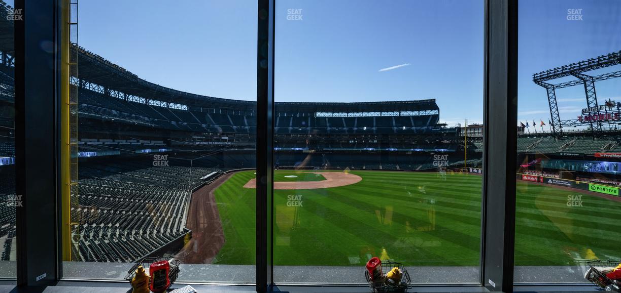 T-Mobile Park - Section Hit It Here Cafe Inside 4 Seat View