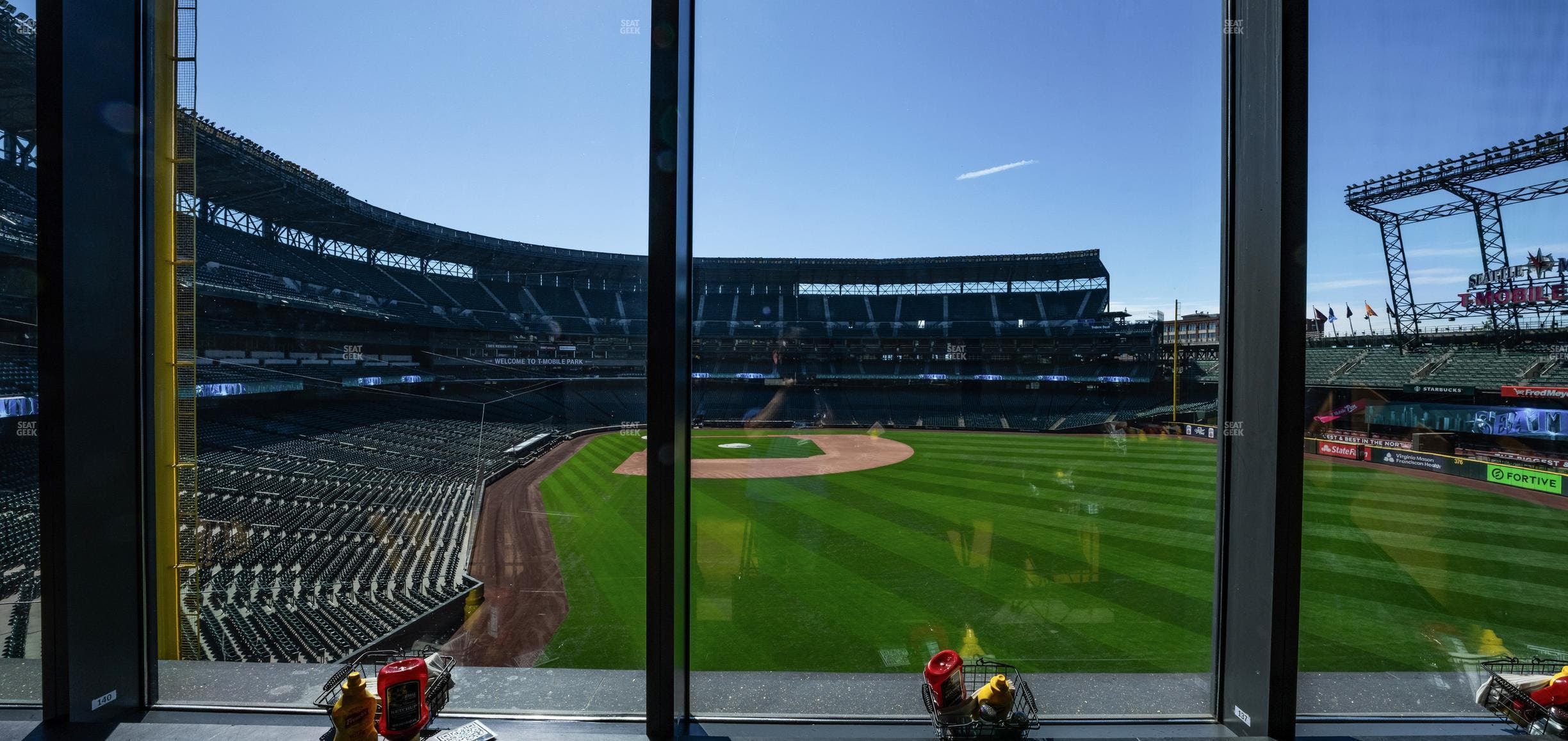 T-Mobile Park - Section Hit It Here Cafe Inside 4 Seat View