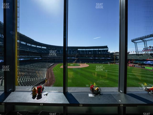 T-Mobile Park - Section Hit It Here Cafe Inside 4 Seat View