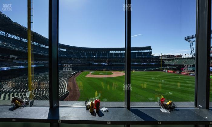 T-Mobile Park - Section Hit It Here Cafe Inside 5 Seat View