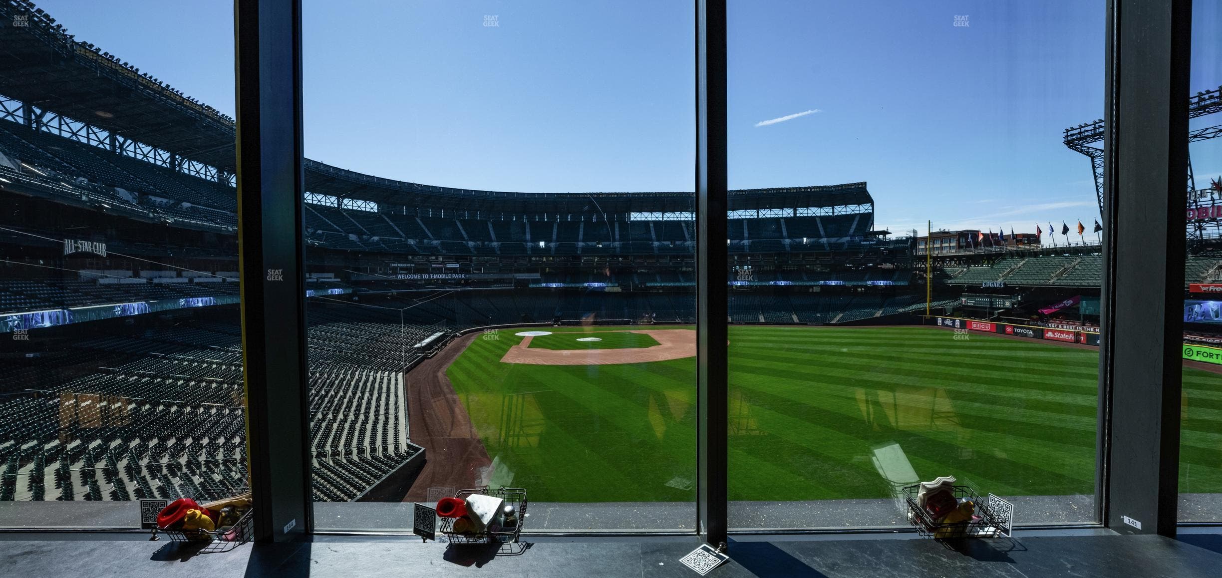 T-Mobile Park - Section Hit It Here Cafe Inside 9 Seat View