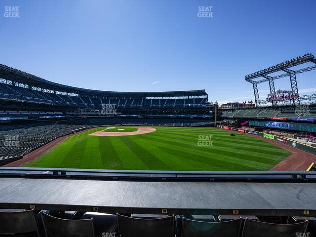 T-Mobile Park - Section Hit It Here Cafe Outside 10 Seat View