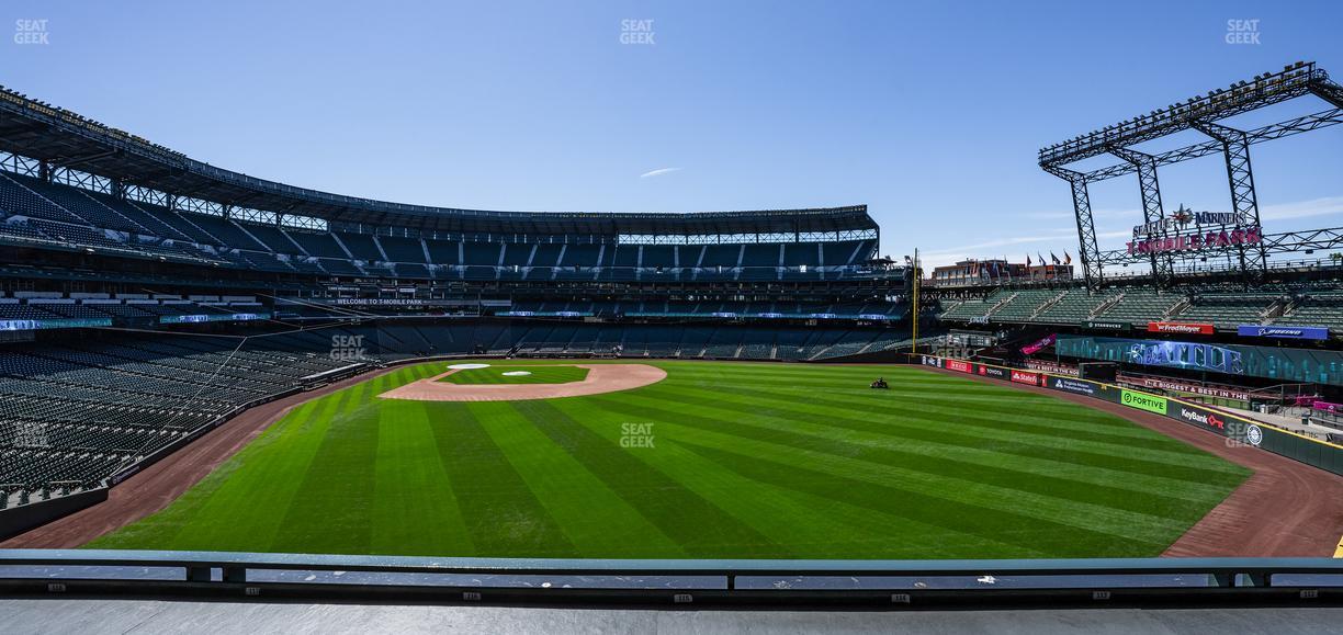 T-Mobile Park - Section Hit It Here Cafe Outside 15 Seat View