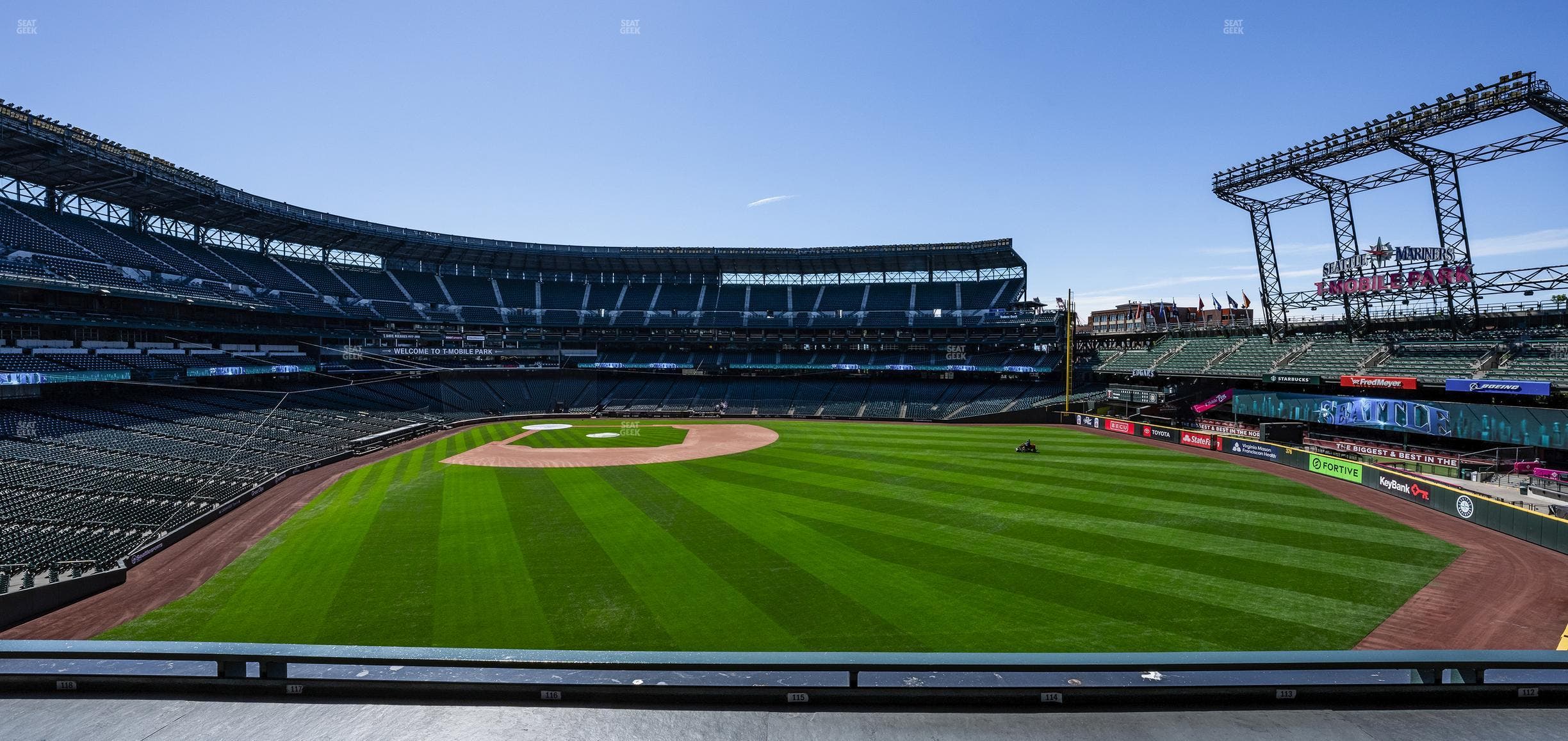 T-Mobile Park - Section Hit It Here Cafe Outside 15 Seat View