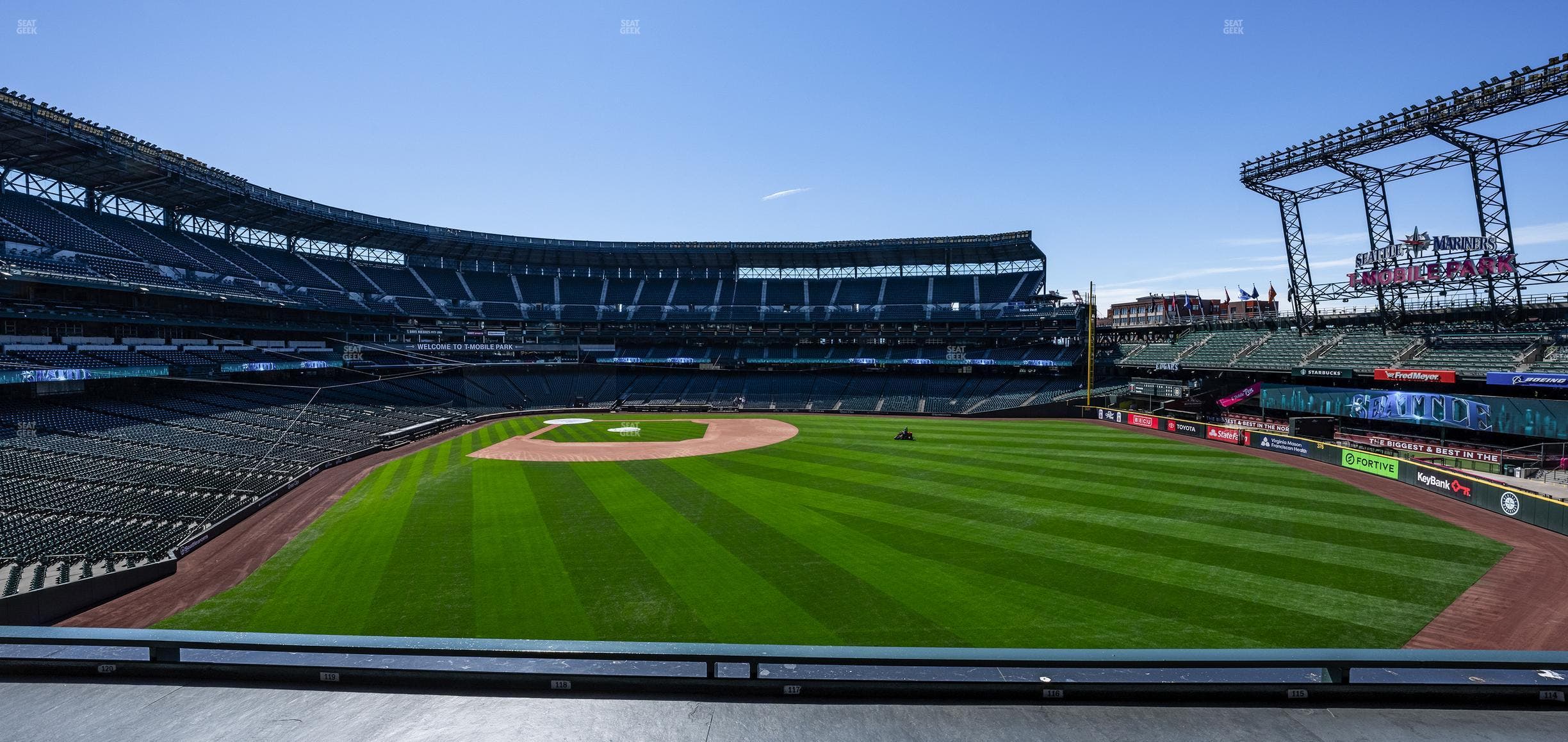 T-Mobile Park - Section Hit It Here Cafe Outside 17 Seat View