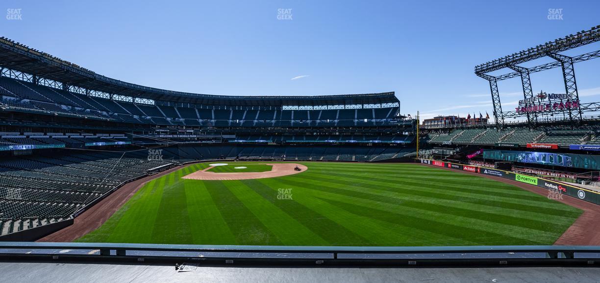 T-Mobile Park - Section Hit It Here Cafe Outside 20 Seat View