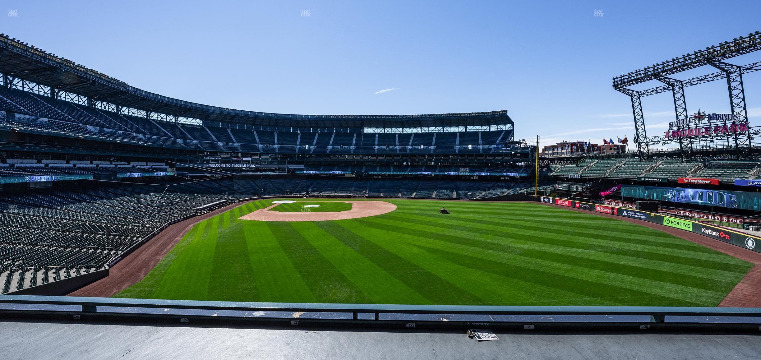 T-Mobile Park - Section Hit It Here Cafe Outside 22 Seat View