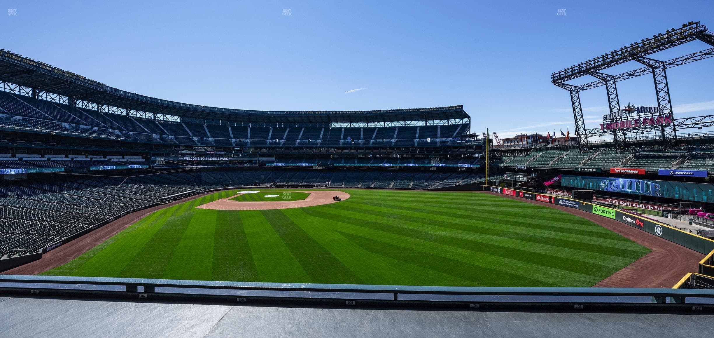 T-Mobile Park - Section Hit It Here Cafe Outside 5 Seat View