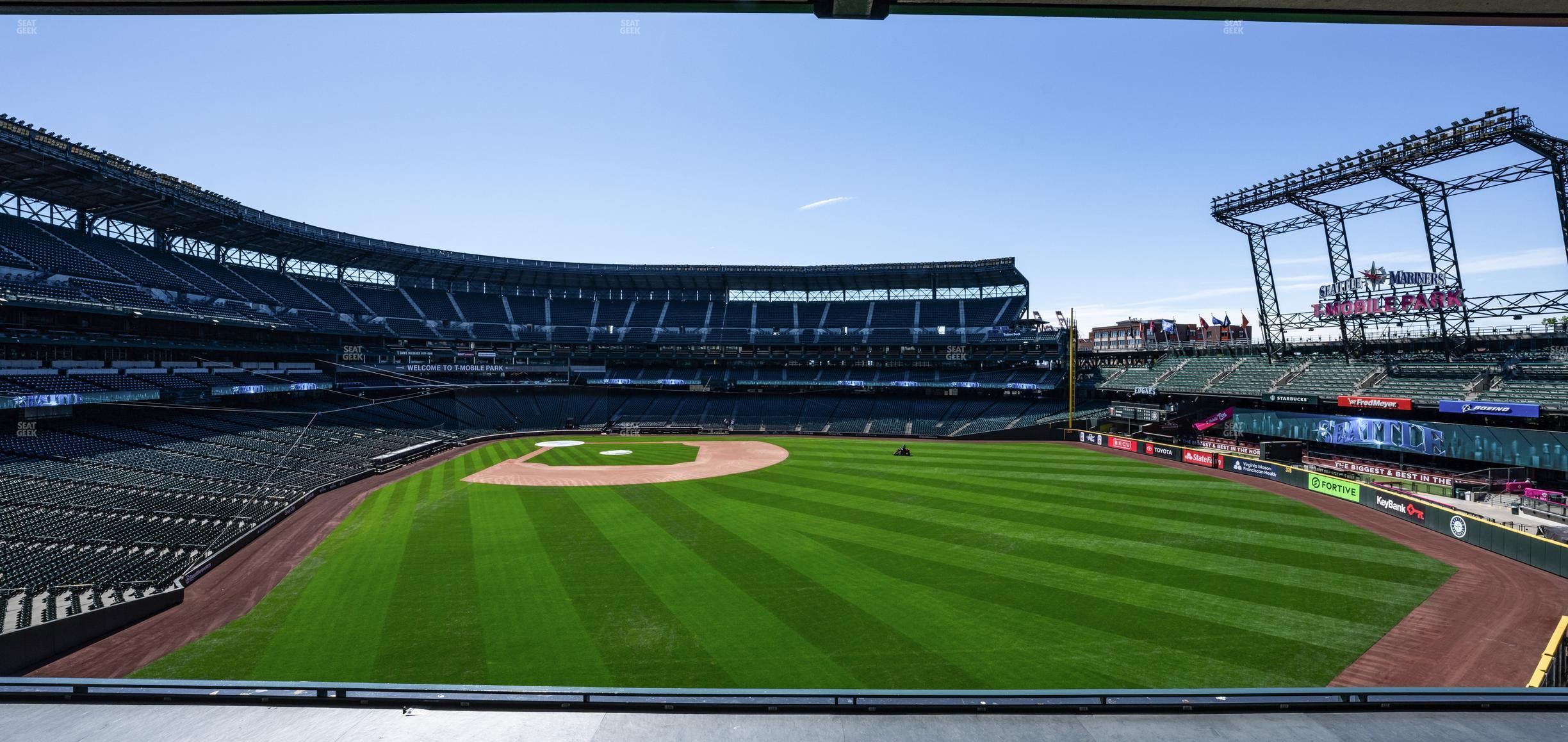 T-Mobile Park - Section Hit It Here Cafe Outside Lower Seat View