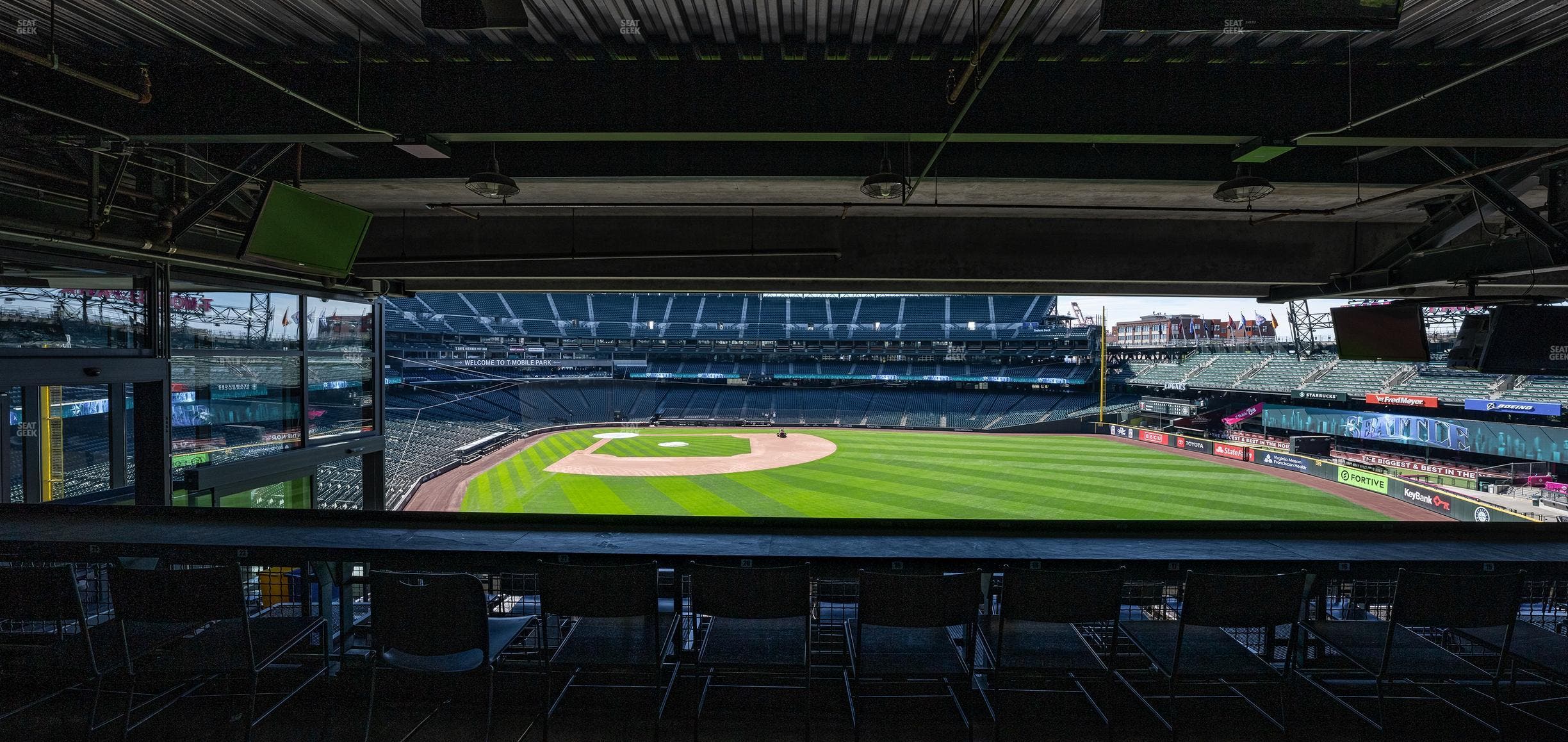 T-Mobile Park - Section Hit It Here Cafe Outside Upper Seat View