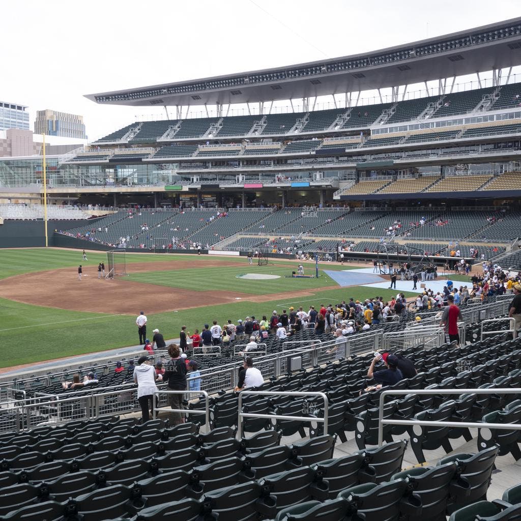Target Field - Section 123 Seat View