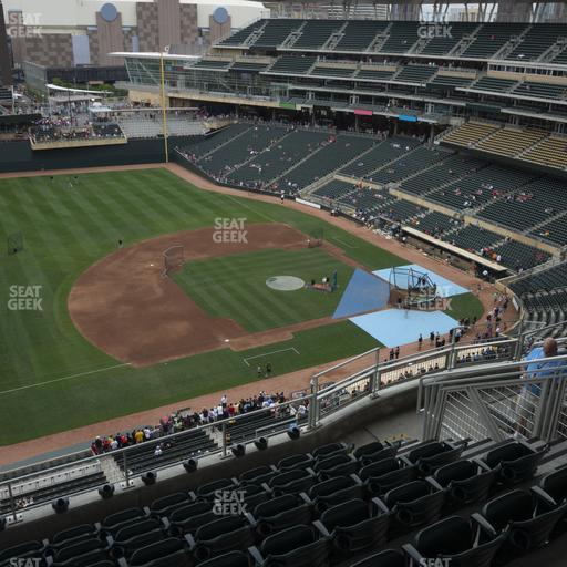 Target Field - Section 323 Seat View