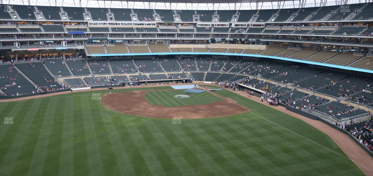 Target Field - Section 332 Seat View