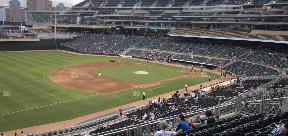 Target Field - Section Legends Landing S Seat View