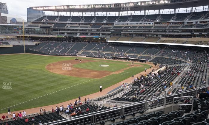 Target Field - Section Legends Landing U Seat View