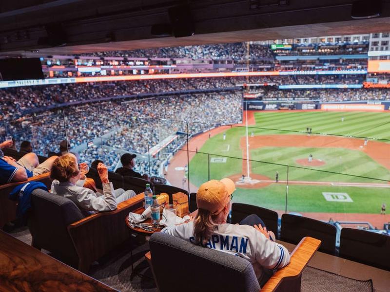 Premium club image 2