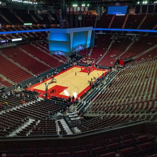 Toyota Center - Section 432 Seat View