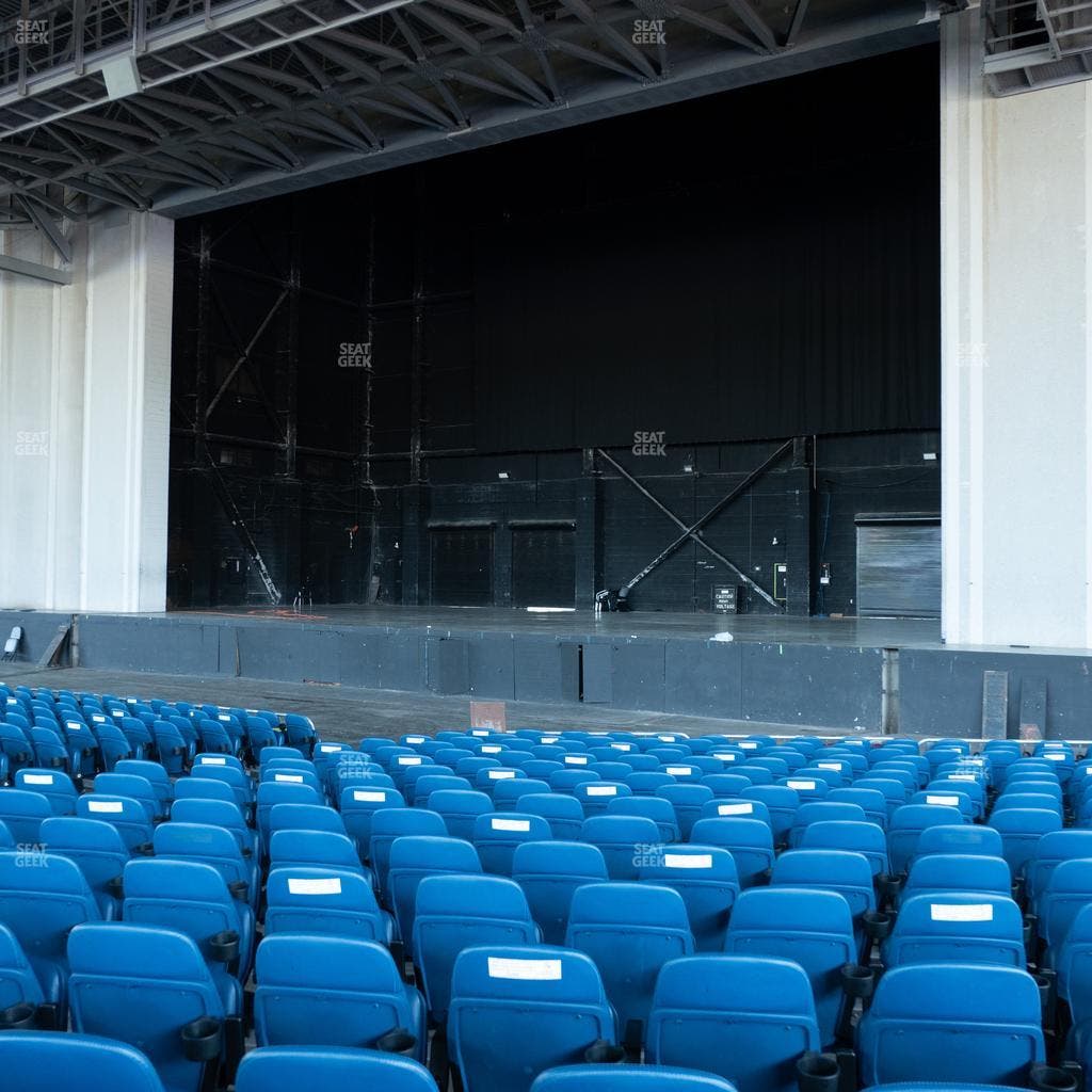 Truliant Amphitheater - Section Vip Box 3 Seat View