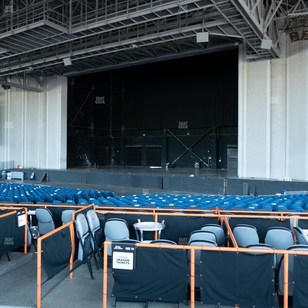 Truliant Amphitheater - Section Vip Box 35 Seat View