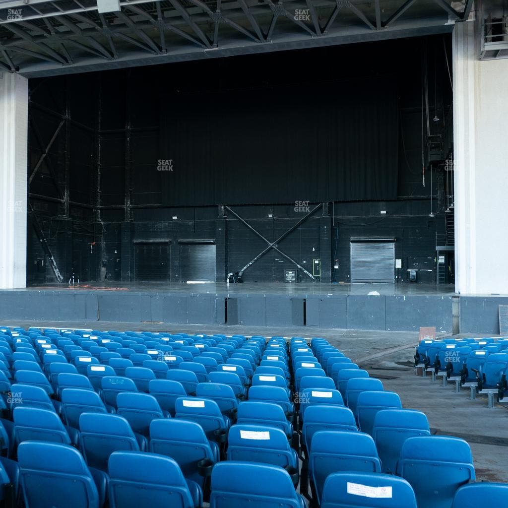 Truliant Amphitheater - Section Vip Box 5 Seat View