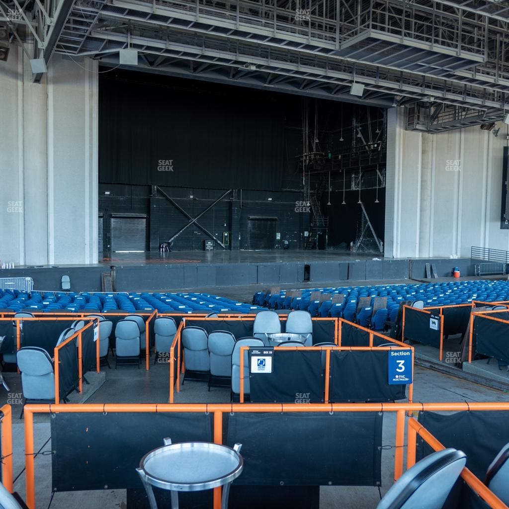 Truliant Amphitheater - Section Vip Box 60 Seat View