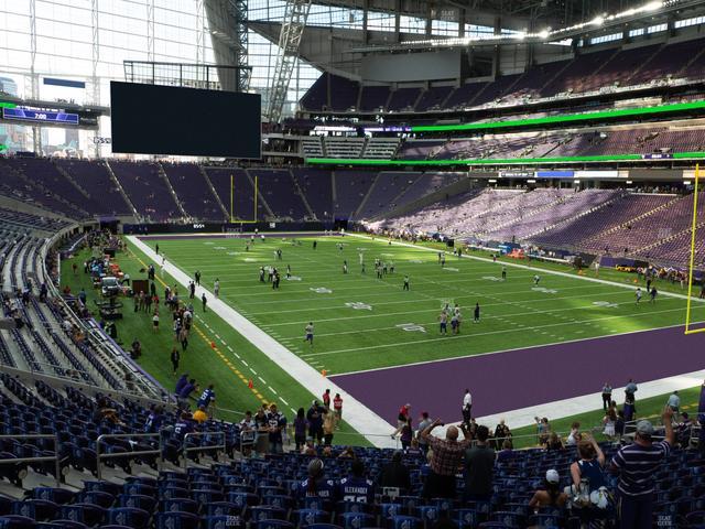 U.S. Bank Stadium - Section 122 Seat View