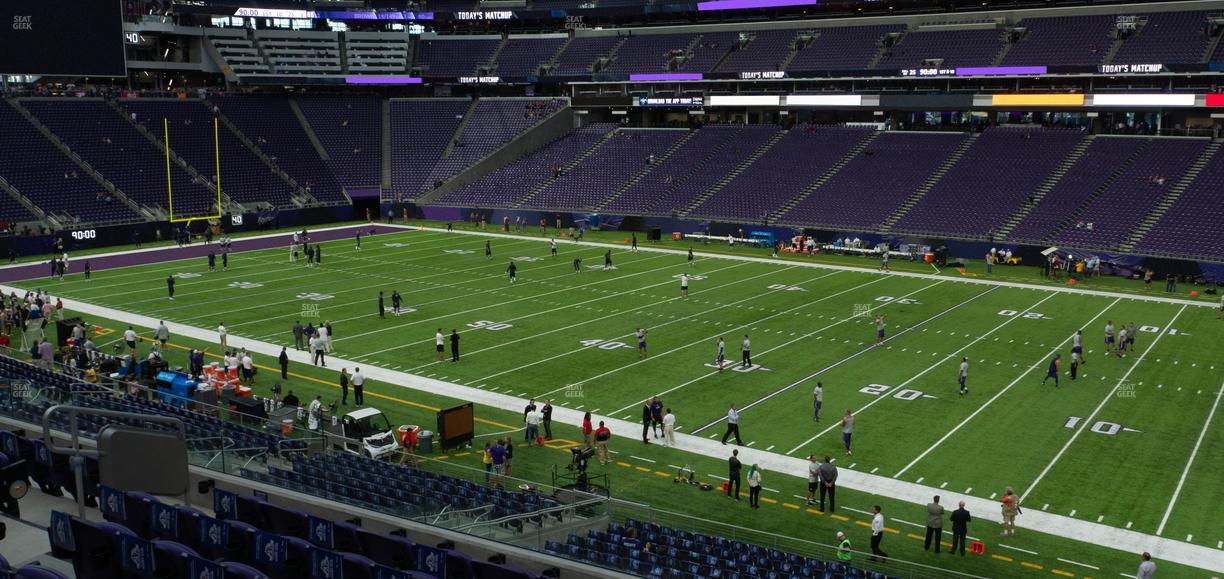 U.S. Bank Stadium - Section 128 Seat View