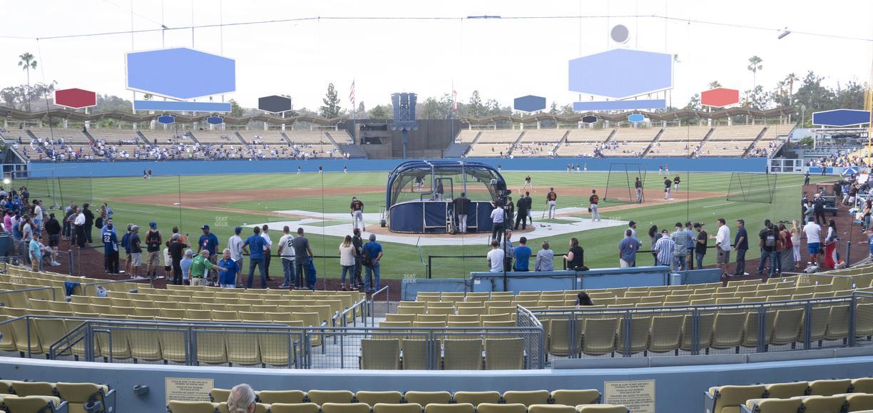 UNIQLO Field at Dodger Stadium - Section 1 Fd Seat View