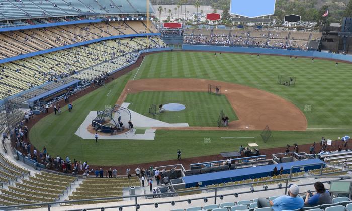 UNIQLO Field at Dodger Stadium - Section 10 Rs Seat View