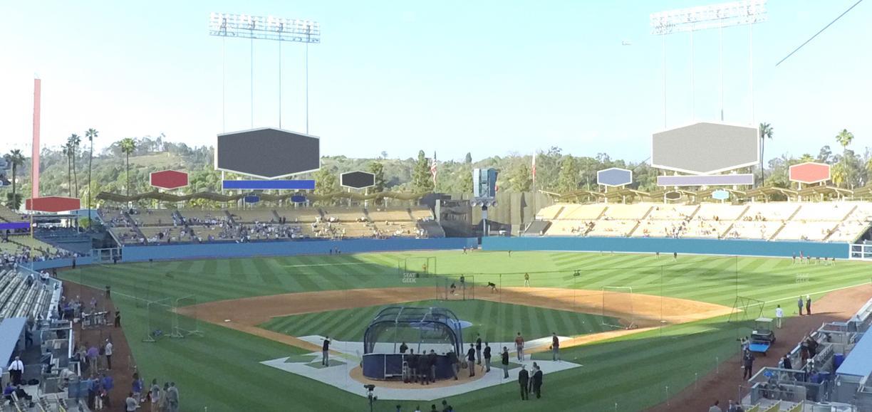 UNIQLO Field at Dodger Stadium - Section 104 Lg Seat View
