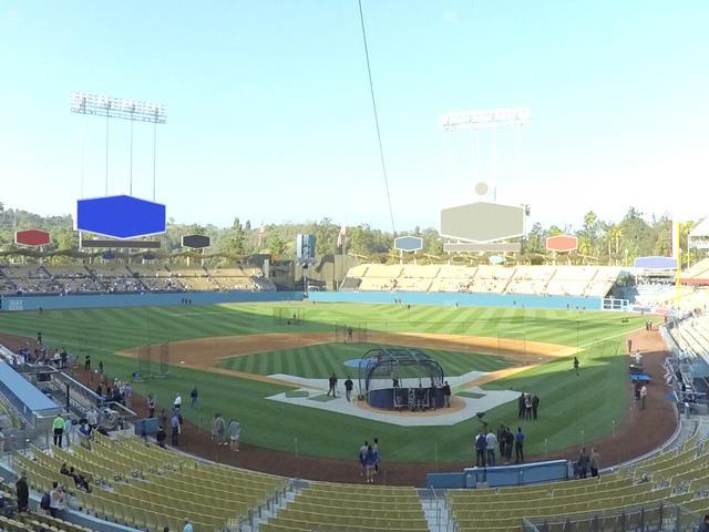 UNIQLO Field at Dodger Stadium - Section 105 Lg Seat View