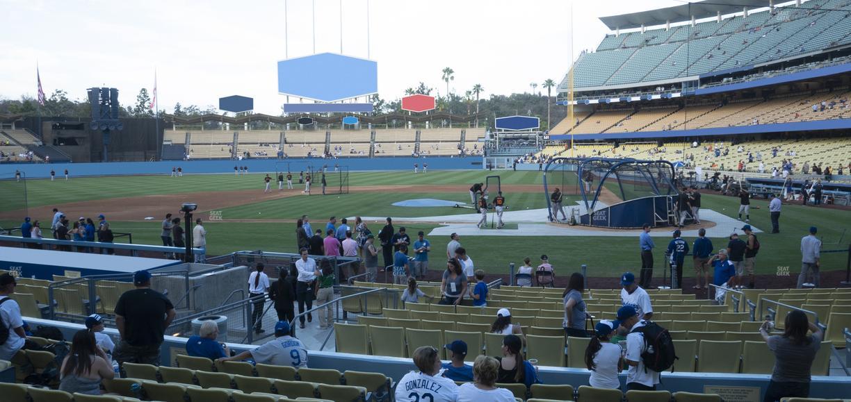 UNIQLO Field at Dodger Stadium - Section 11 Fd Seat View