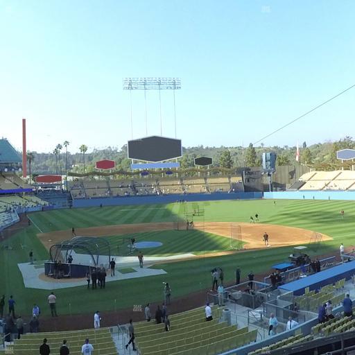 UNIQLO Field at Dodger Stadium - Section 116 Lg Seat View