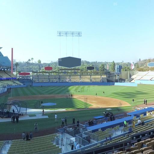 UNIQLO Field at Dodger Stadium - Section 120 Lg Seat View