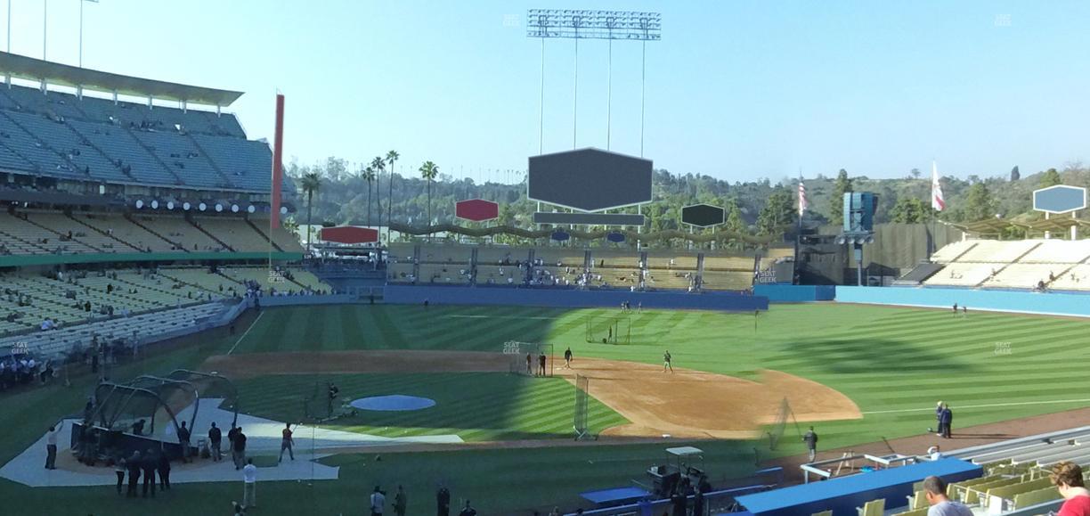 UNIQLO Field at Dodger Stadium - Section 124 Lg Seat View
