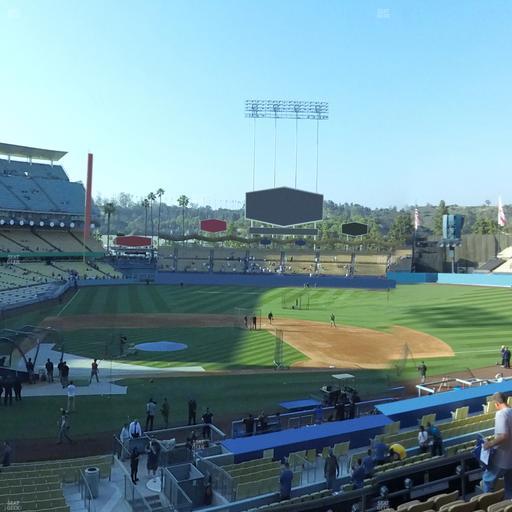 UNIQLO Field at Dodger Stadium - Section 124 Lg Seat View