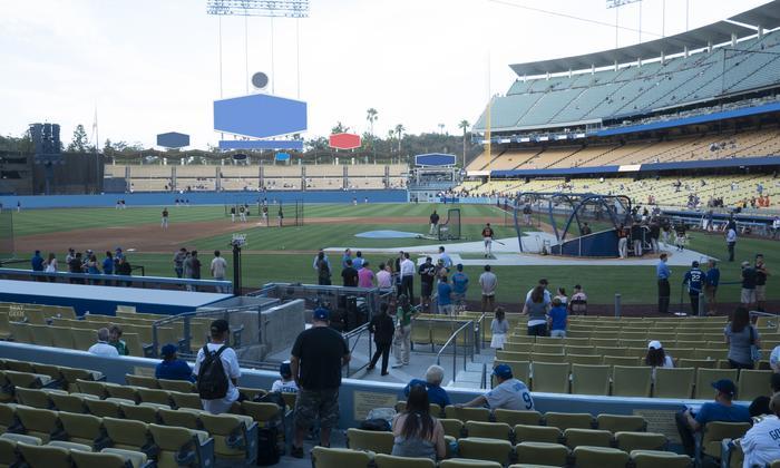 UNIQLO Field at Dodger Stadium - Section 13 Fd Seat View