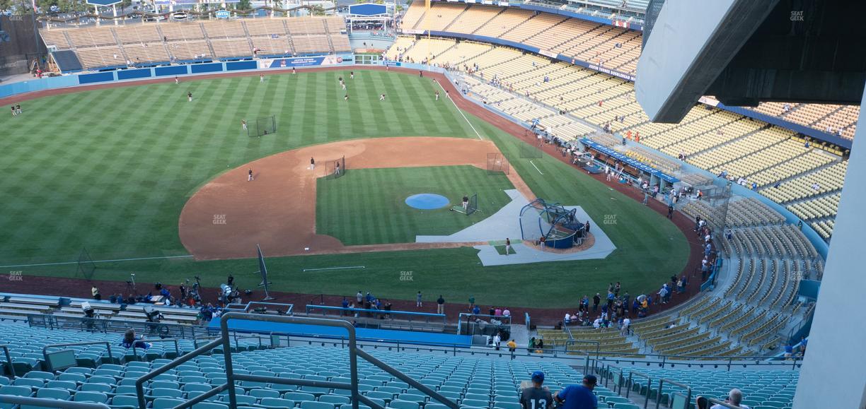 UNIQLO Field at Dodger Stadium - Section 13 Rs Seat View