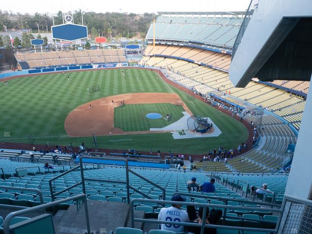 UNIQLO Field at Dodger Stadium - Section 13 Rs Seat View