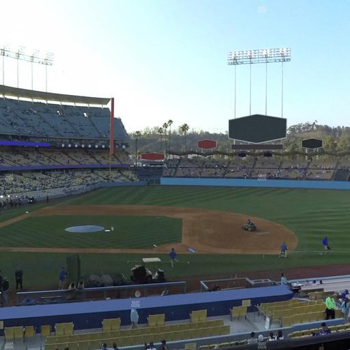 UNIQLO Field at Dodger Stadium - Section 132 Lg Seat View