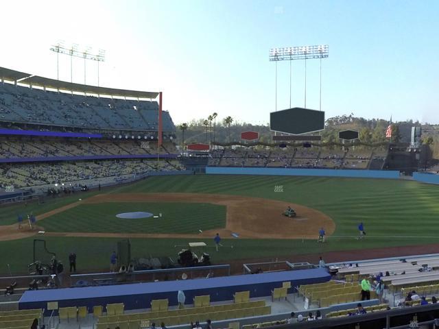 UNIQLO Field at Dodger Stadium - Section 132 Lg Seat View
