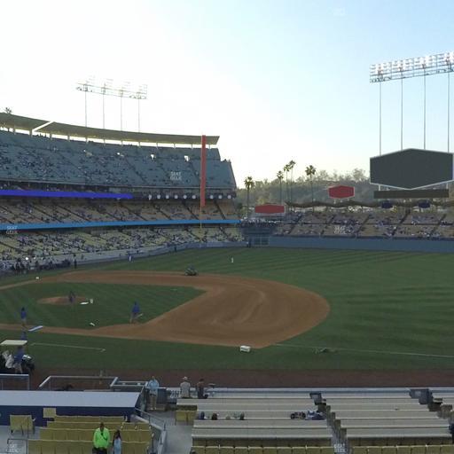UNIQLO Field at Dodger Stadium - Section 140 Lg Seat View