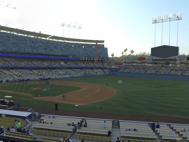 UNIQLO Field at Dodger Stadium - Section 144 Lg Seat View