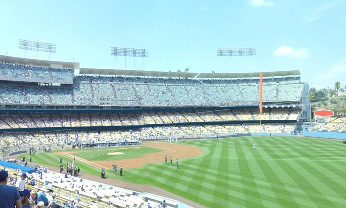 UNIQLO Field at Dodger Stadium - Section 160 Lg Seat View