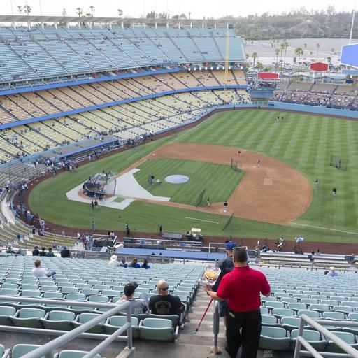 UNIQLO Field at Dodger Stadium - Section 18 Rs Seat View