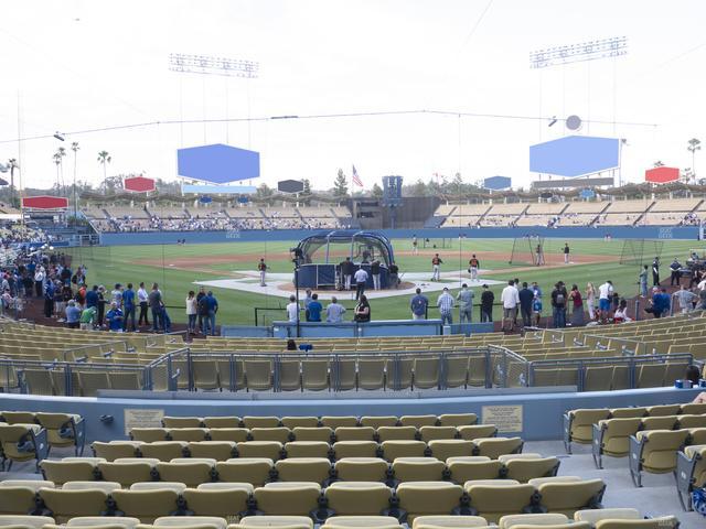 UNIQLO Field at Dodger Stadium - Section 2 Fd Seat View