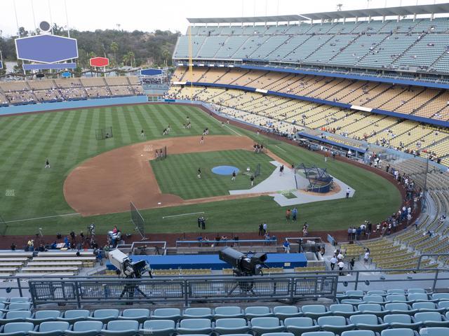 UNIQLO Field at Dodger Stadium - Section 23 Rs Seat View