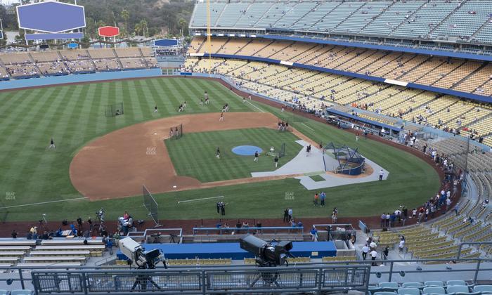 UNIQLO Field at Dodger Stadium - Section 23 Rs Seat View
