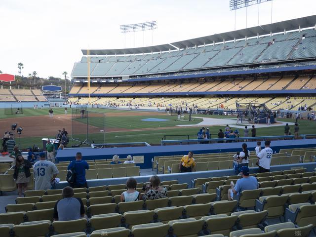 UNIQLO Field at Dodger Stadium - Section 25 Fd Seat View