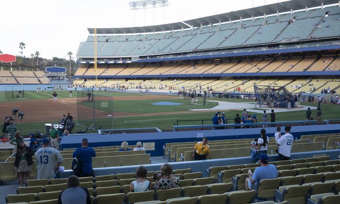 UNIQLO Field at Dodger Stadium - Section 25 Fd Seat View